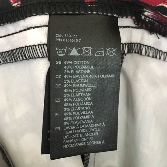 H&M dark abstract print mini skirt with faux leather trim - Picture 11 of 14